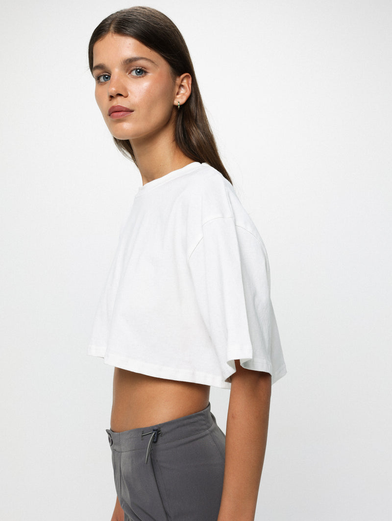 Cropped λινό t-shirt