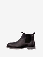 Chelsea boots